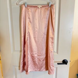 Elegant Blush Satin Midi Skirt